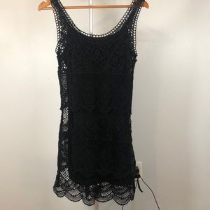 NWT American Eagle XS black crocheted shift dress